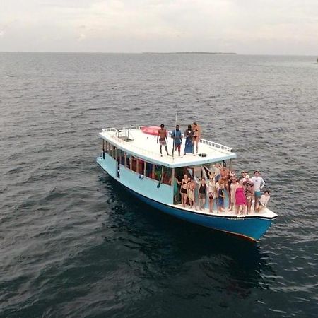Blue World Dharavandhoo Exterior foto